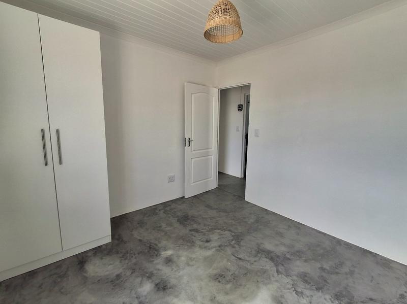 3 Bedroom Property for Sale in Britannia Bay Western Cape